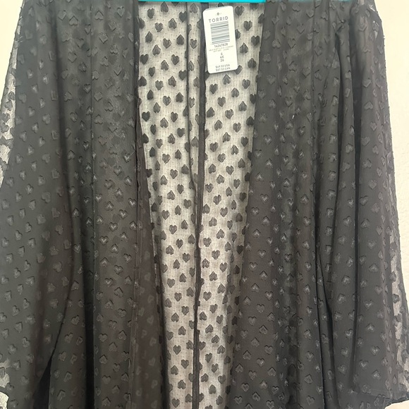 Torrid Black Heart Hi-Lo Kimono - Picture 6 of 6